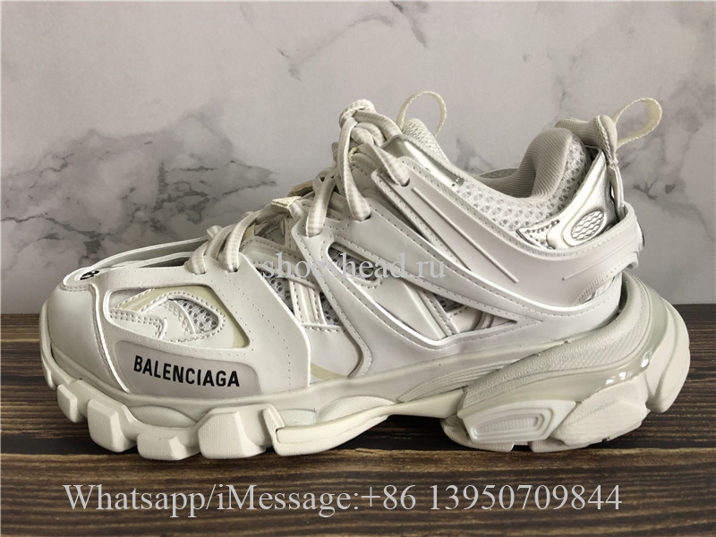 Balenciaga Track Trainer LED instaconnection